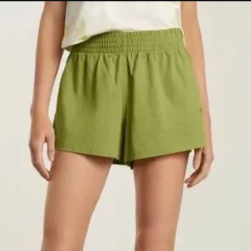 Everlane Off Duty Shorts - Green